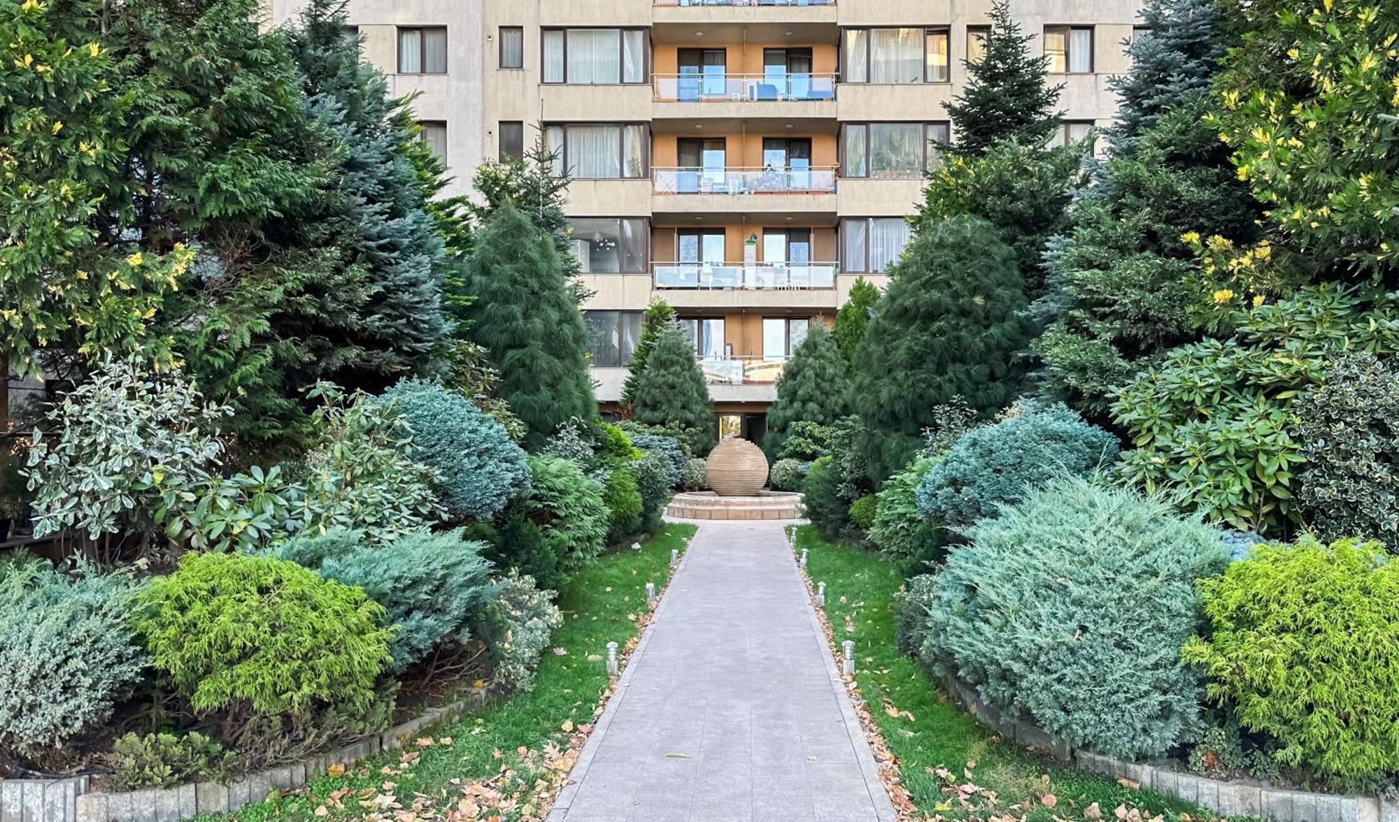 Garden Apartment - Herastrau Park 3Min Walk Букурещ Екстериор снимка
